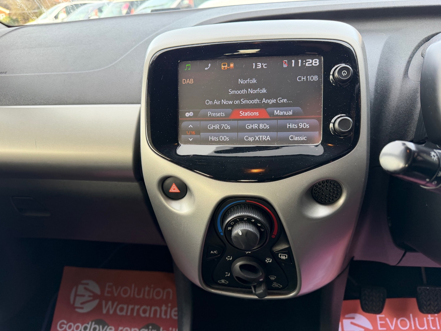 Used Peugeot 108 2016 for sale - 77635256: Photo 14