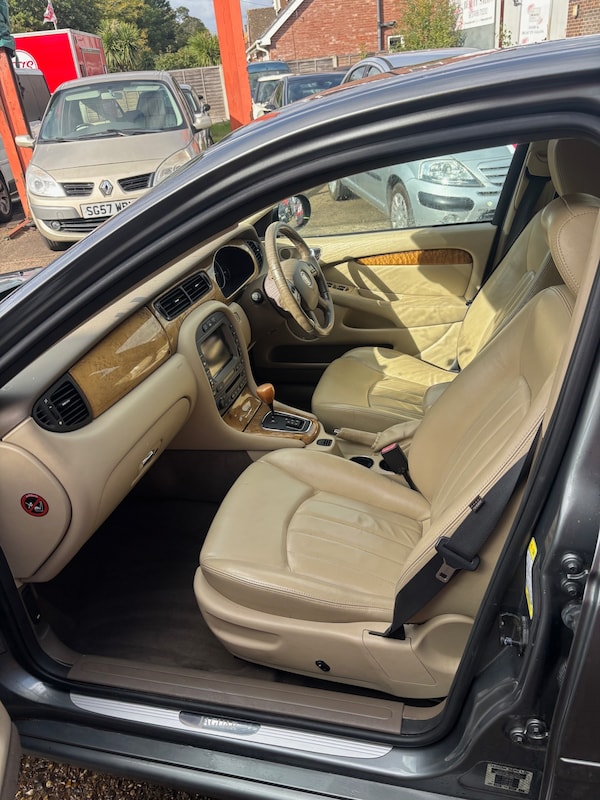 Used Jaguar X-Type 2006 for sale - 76177463: Photo 4