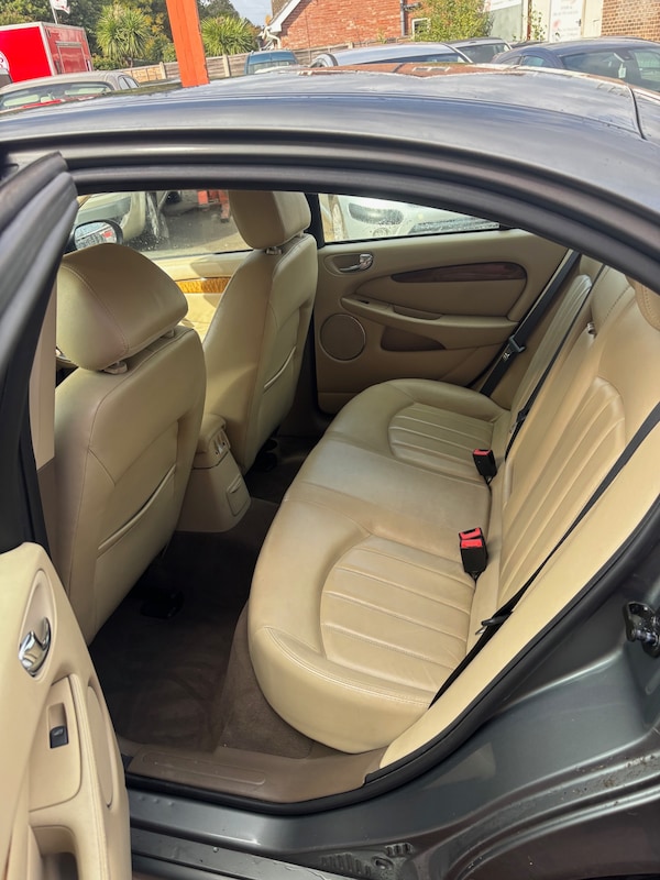 Used Jaguar X-Type 2006 for sale - 76177463: Photo 5