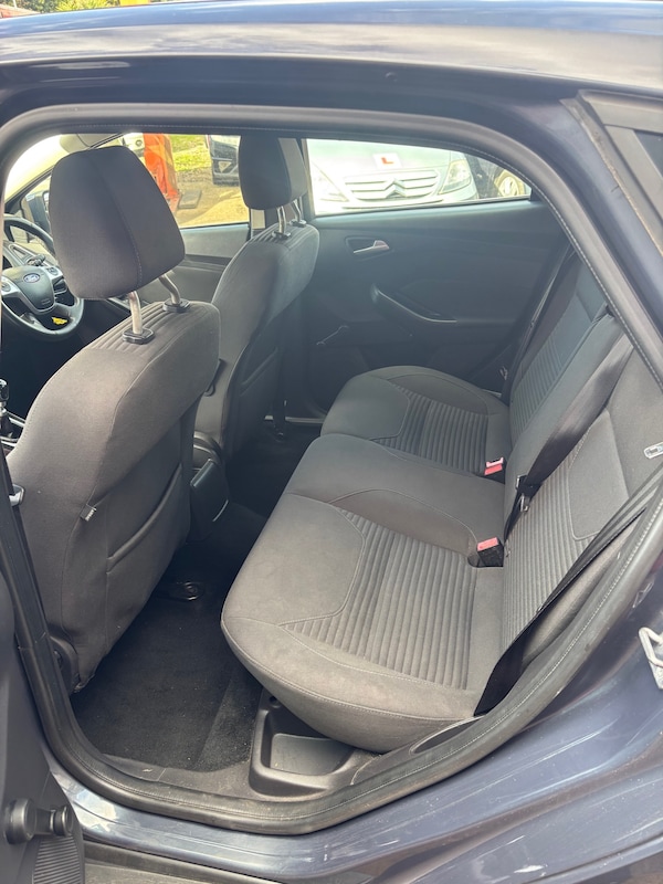 Used Ford Focus 2014 for sale - 76177323: Photo 6