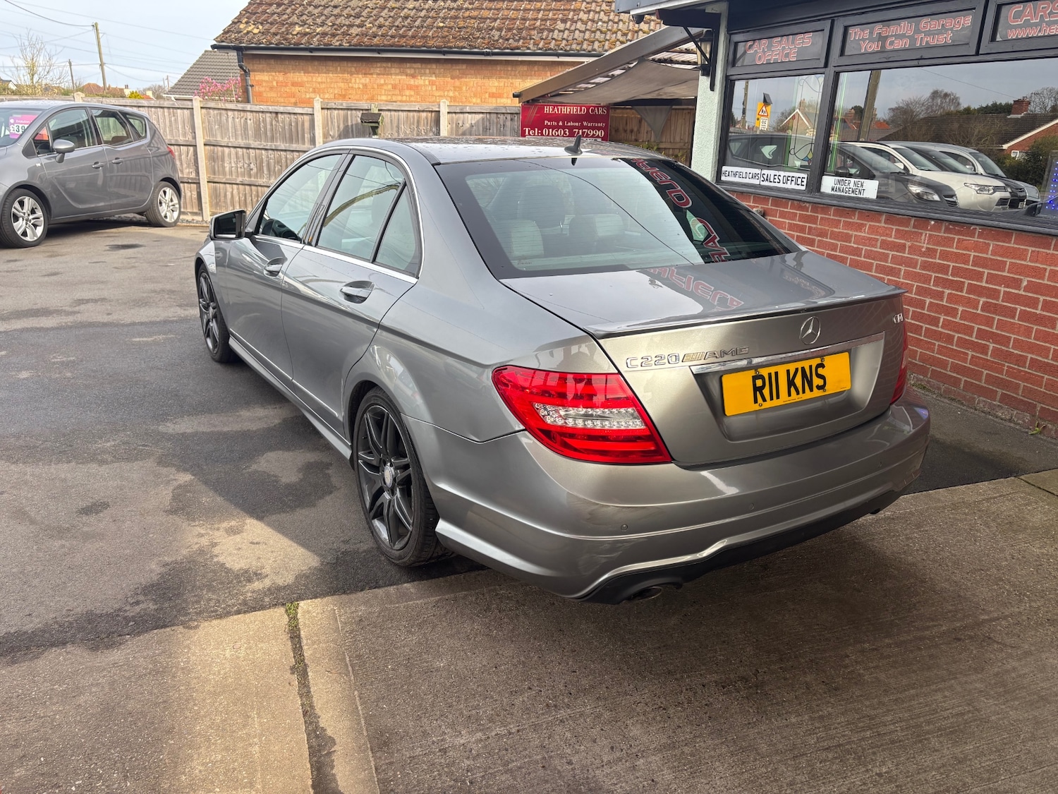 Used Mercedes-Benz C Class 2013 for sale - 78060461: Photo 5