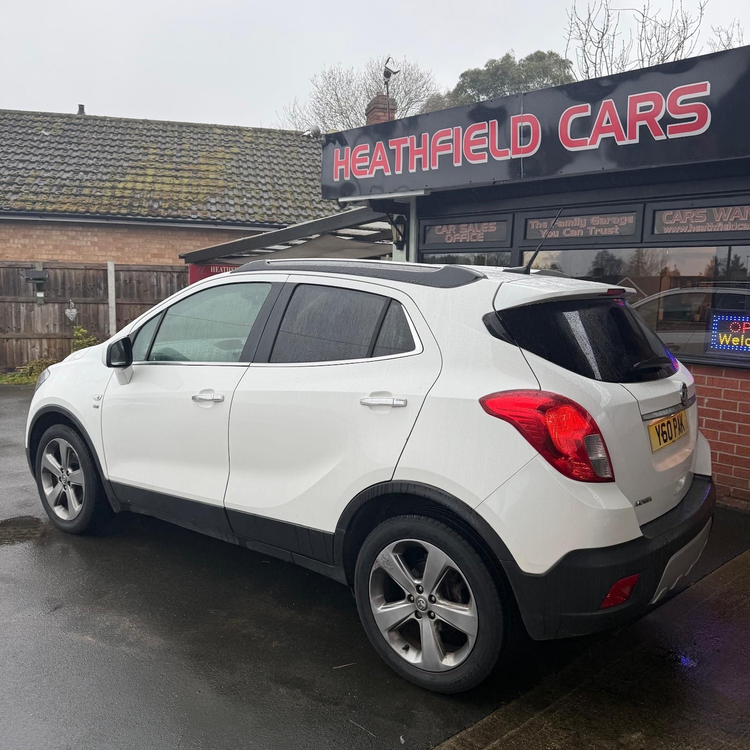Used Vauxhall Mokka 2013 for sale - 77535848: Photo 2