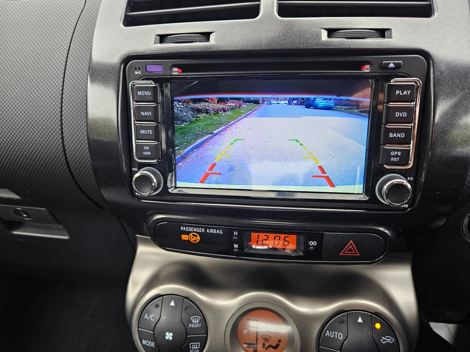 Used Toyota Urbancruiser 2011 for sale - 76225483: Photo 11