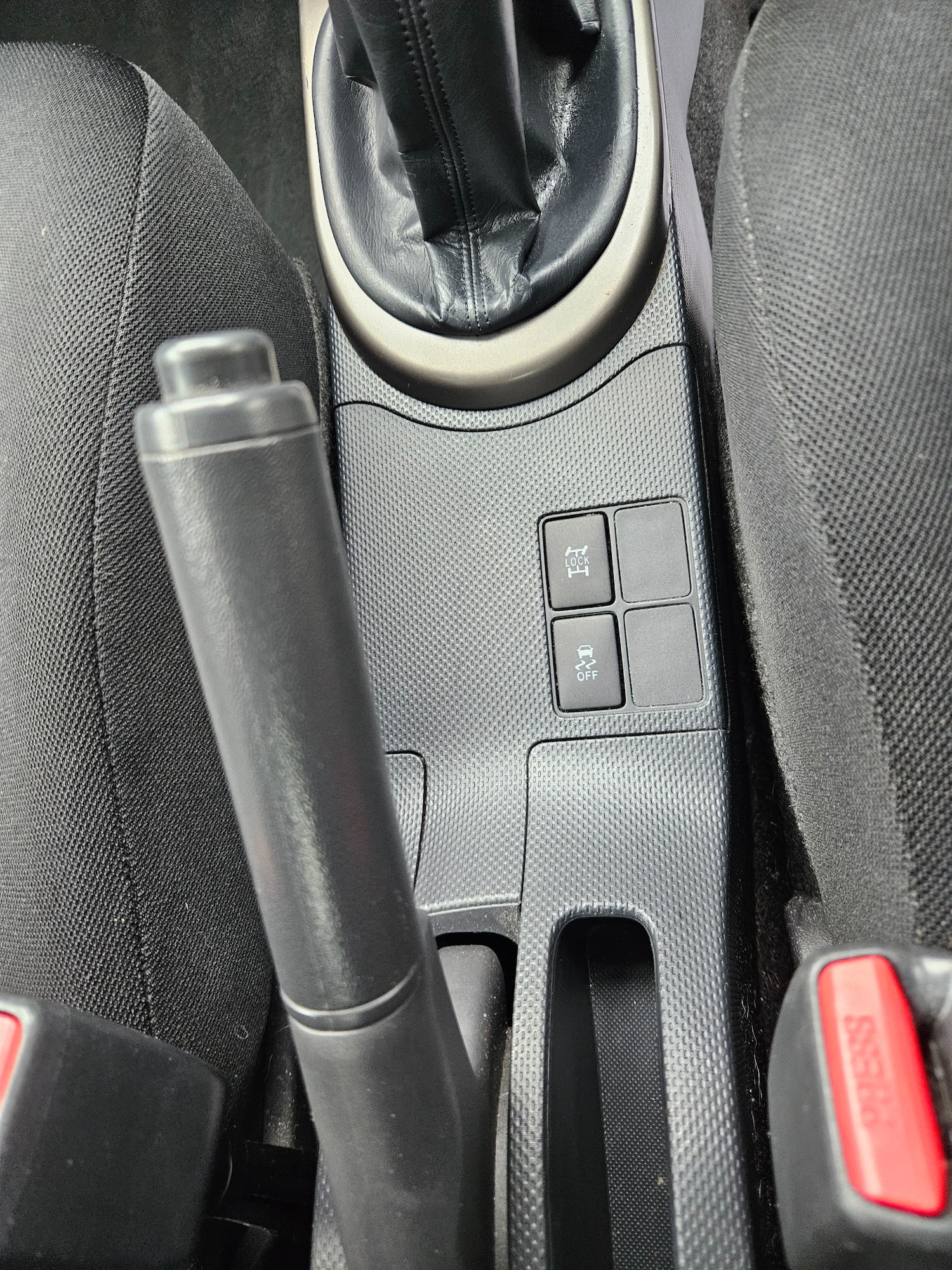 Used Toyota Urbancruiser 2011 for sale - 76225483: Photo 16