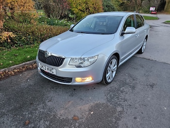 Used Skoda Superb 2013 for sale - 76418089: Photo