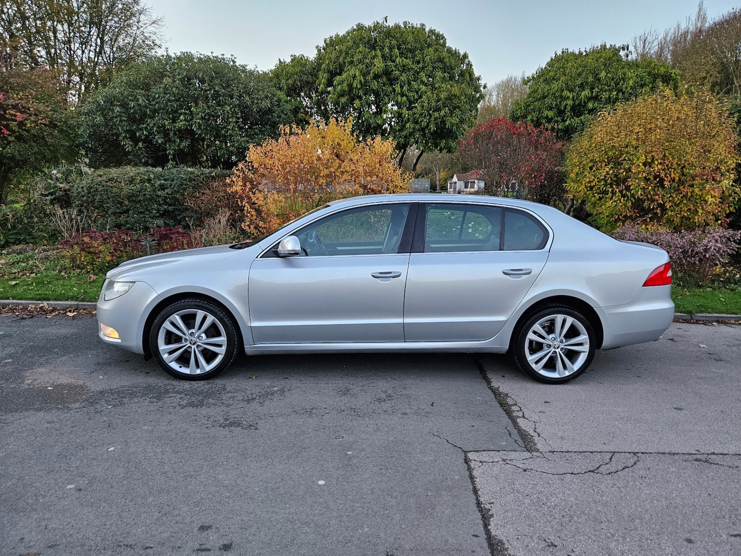 Used Skoda Superb 2013 for sale - 76418089: Photo 3