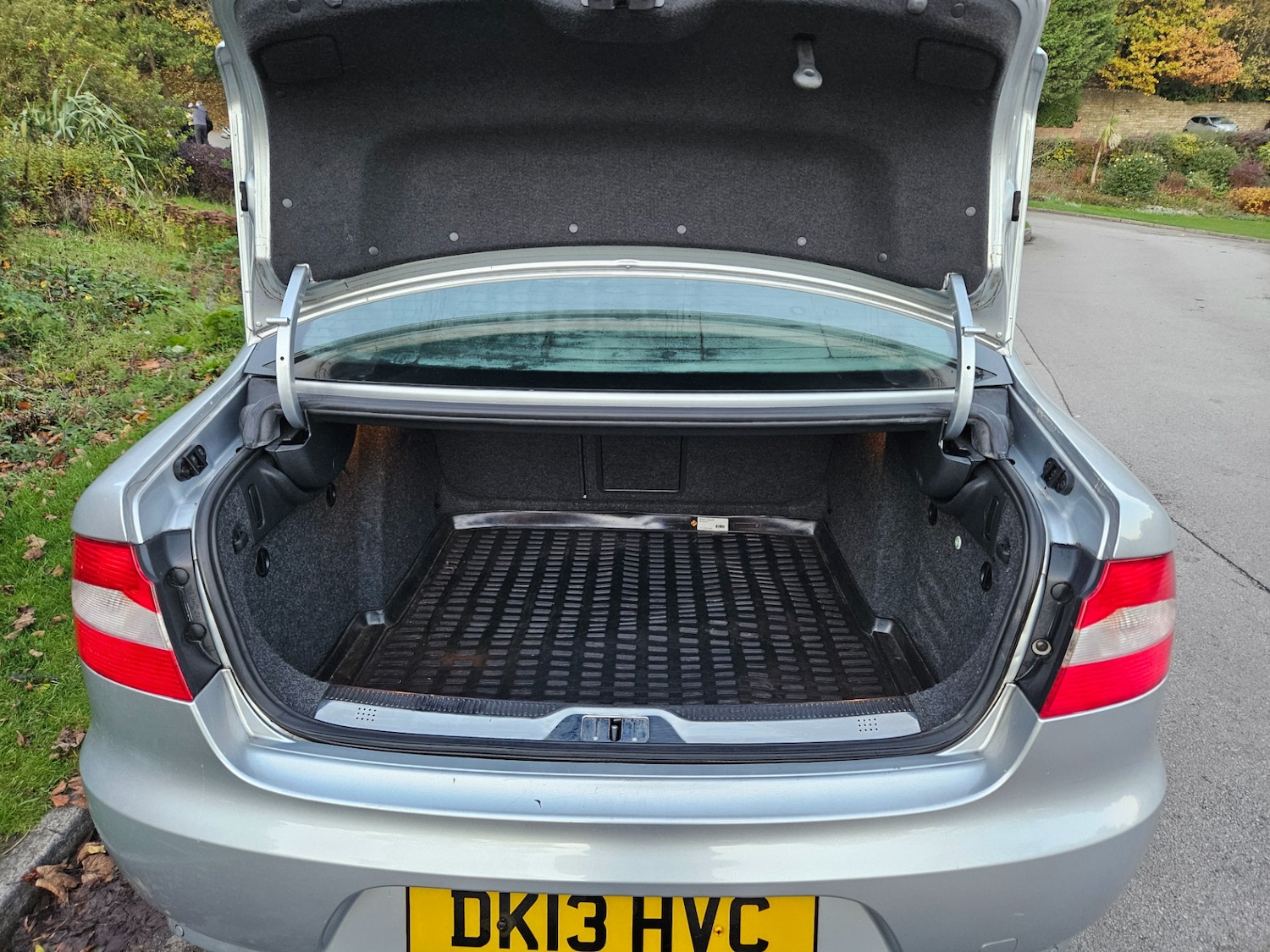 Used Skoda Superb 2013 for sale - 76418089: Photo 7