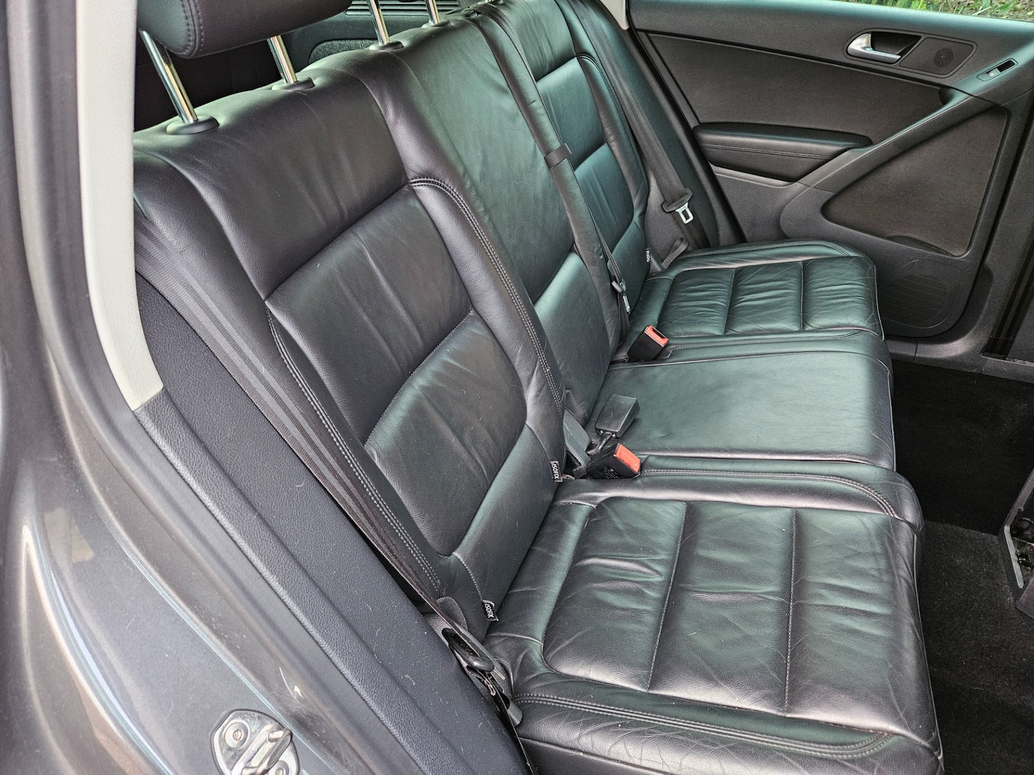 Used Volkswagen Tiguan 2011 for sale - 77073406: Photo 10