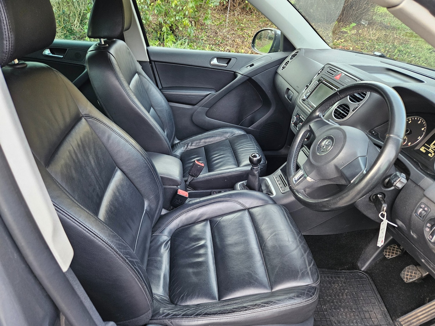 Used Volkswagen Tiguan 2011 for sale - 77073406: Photo 15