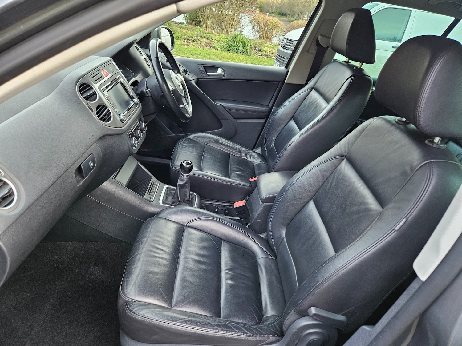 Used Volkswagen Tiguan 2011 for sale - 77073406: Photo 9