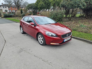 2014 (14) - D2 ES 5dr FULL SERVICE HISTORY