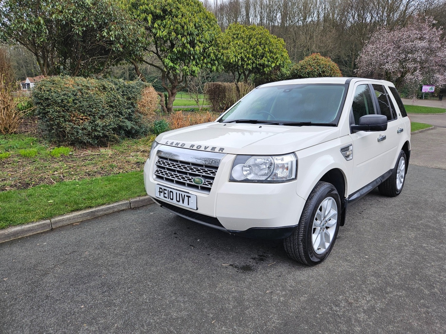 Used Land Rover Freelander 2010 for sale - 78122801: Photo 2