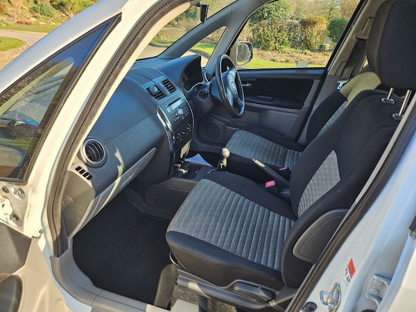 Used Suzuki SX4 2014 for sale - 73715287: Photo 9