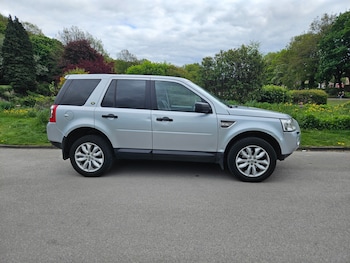 Used Land Rover Freelander 2010 for sale - 78501982: Photo