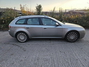 Used Alfa Romeo 159 2008 for sale - 76508572: Photo