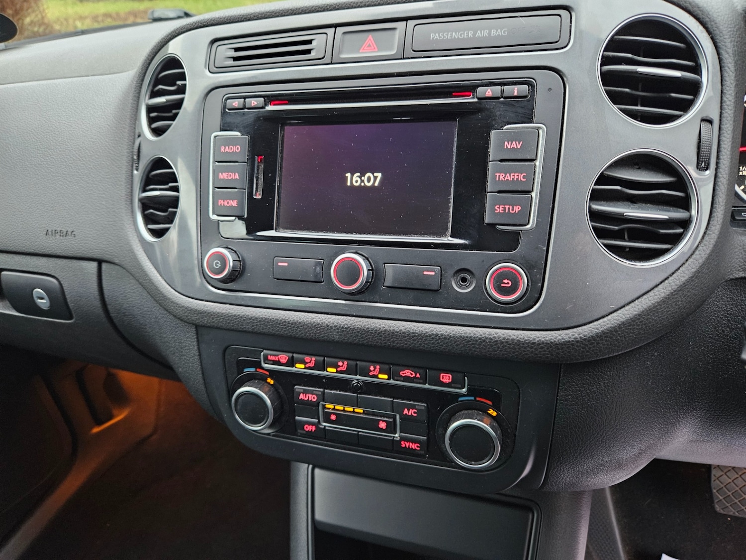 Used Volkswagen Tiguan 2013 for sale - 77198581: Photo 10