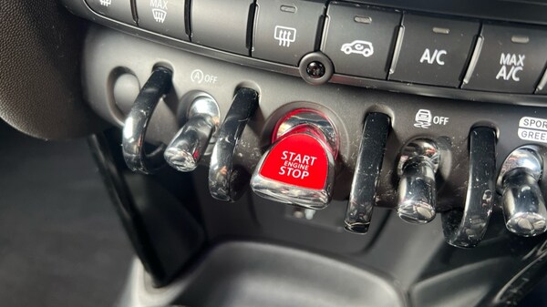 Used MINI Hatch 2022 for sale - 75526635: Photo 34
