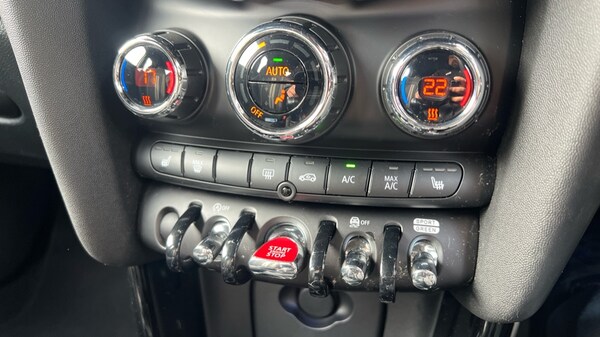 Used MINI Hatch 2022 for sale - 75526635: Photo 35