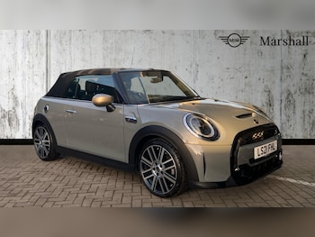 2021 - CONVERTIBLE 2.0 Cooper S Exclusive 2dr [Nav Pack]