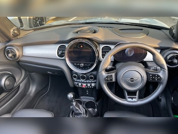 Used MINI Convertible 2021 for sale - 76817859: Photo