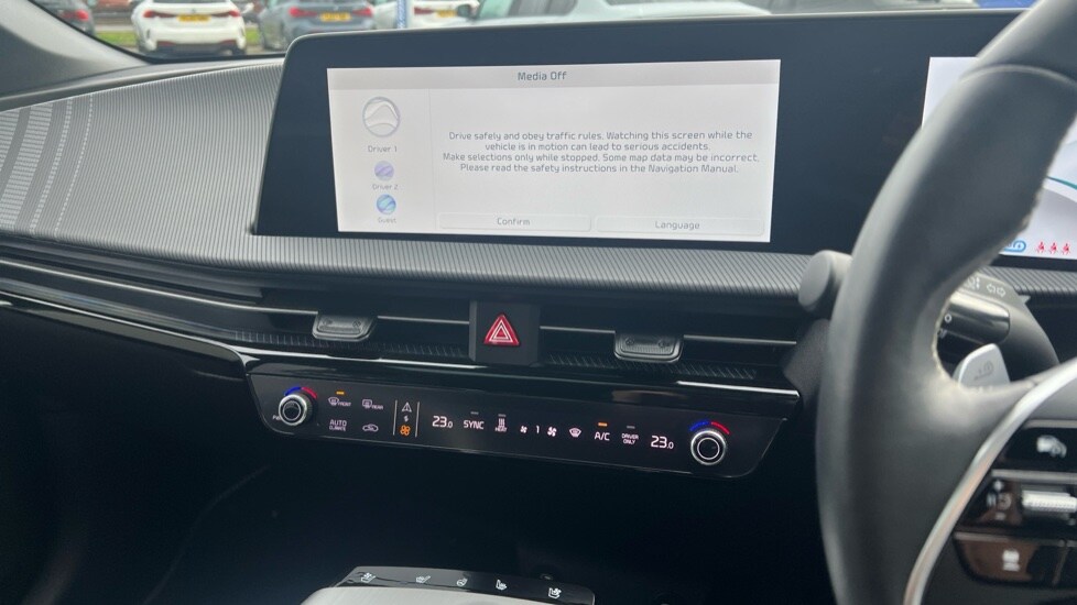 Used Kia EV6 2023 for sale - 76404765: Photo 12