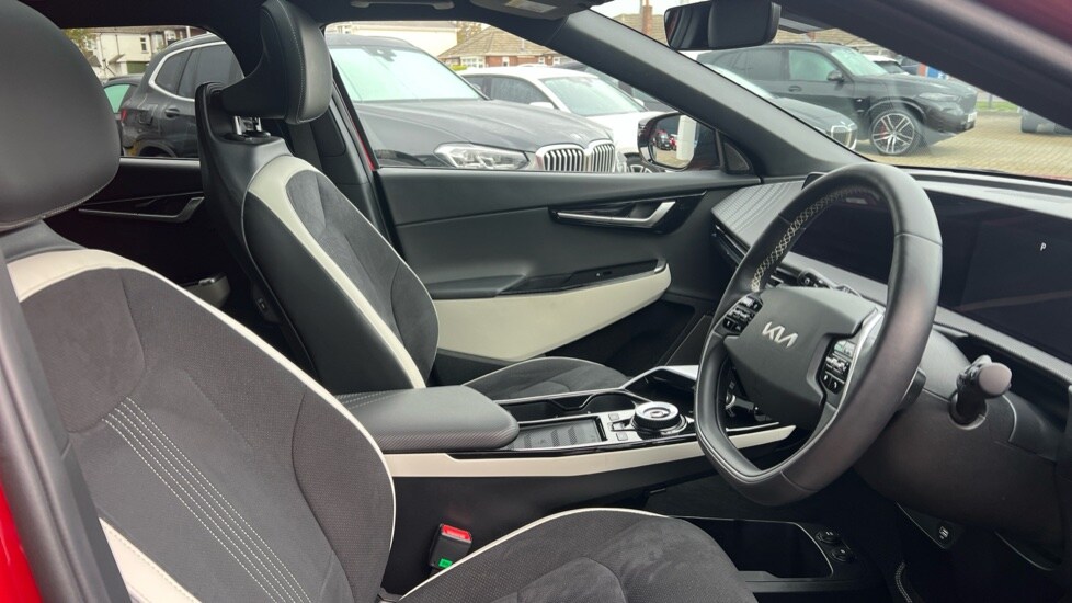 Used Kia EV6 2023 for sale - 76404765: Photo 21