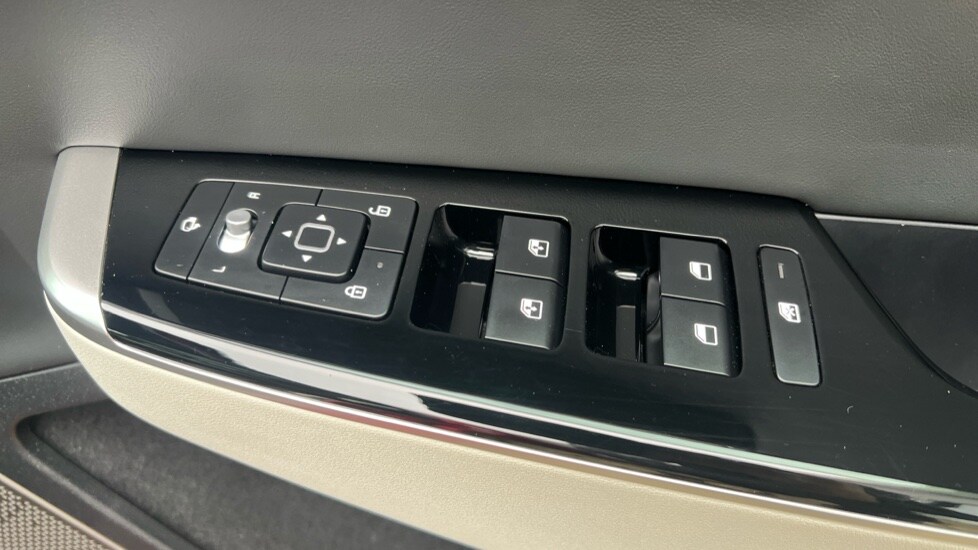 Used Kia EV6 2023 for sale - 76404765: Photo 25