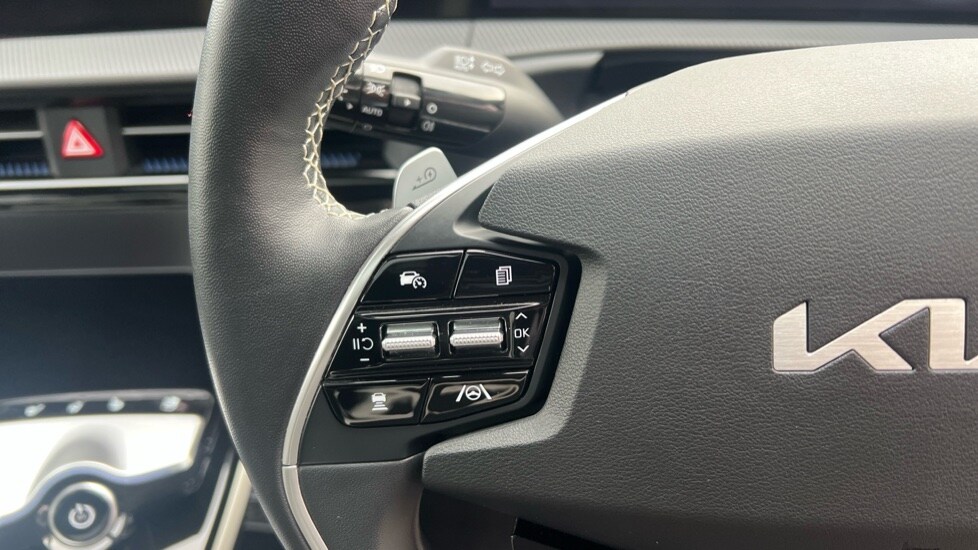 Used Kia EV6 2023 for sale - 76404765: Photo 30