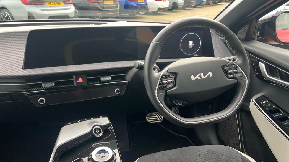 Used Kia EV6 2023 for sale - 76404765: Photo 40