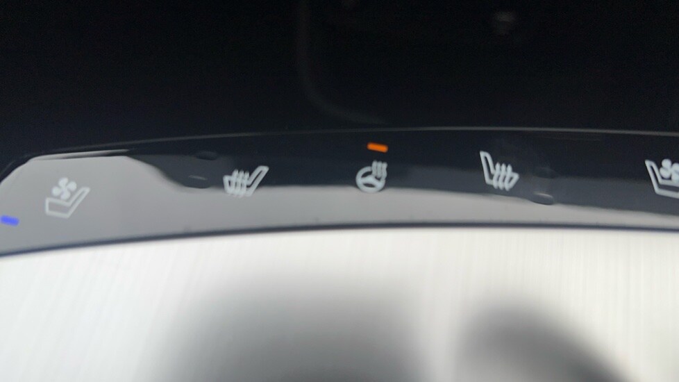 Used Kia EV6 2023 for sale - 76404765: Photo 42