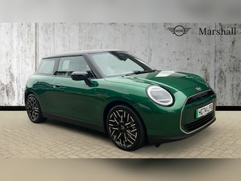 Used MINI Cooper 2024 for sale - 75758749: Photo