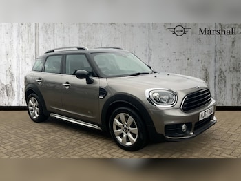 2017 - 1.5 Cooper ALL4 5dr [Chili Pack]