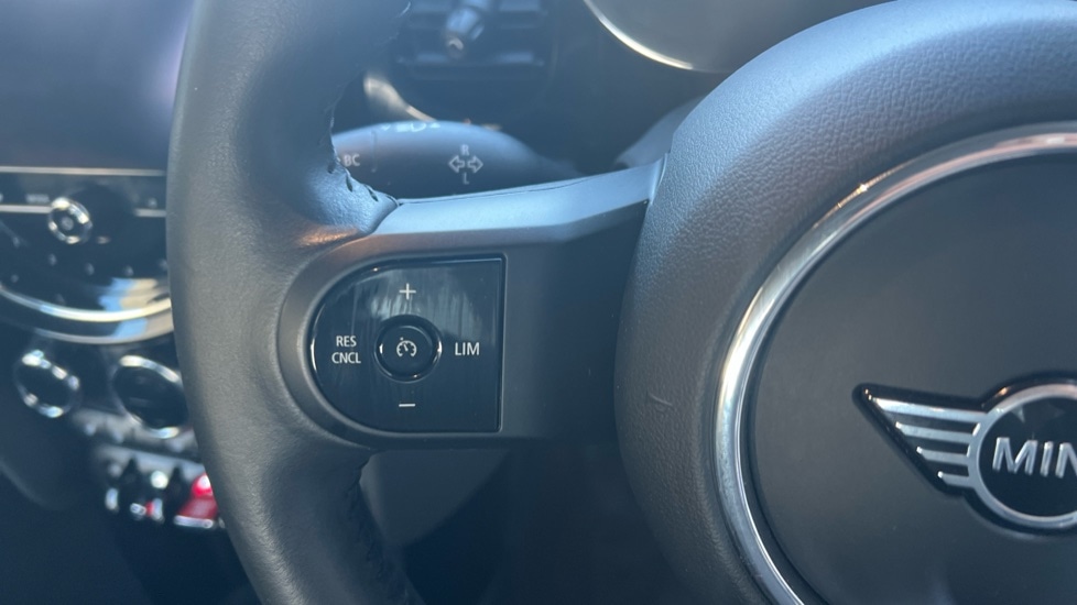 Used MINI Hatch 2024 for sale - 77075521: Photo 17