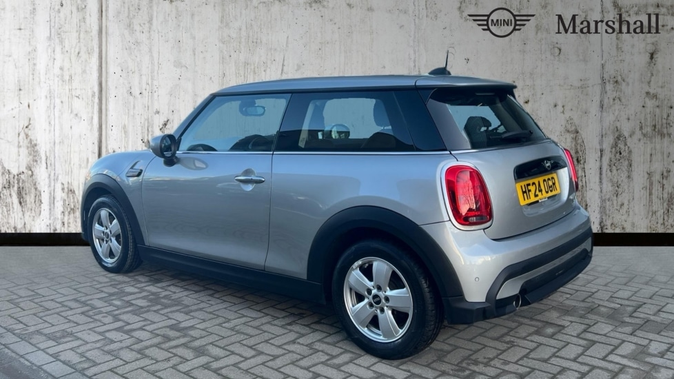 Used MINI Hatch 2024 for sale - 77075521: Photo 2