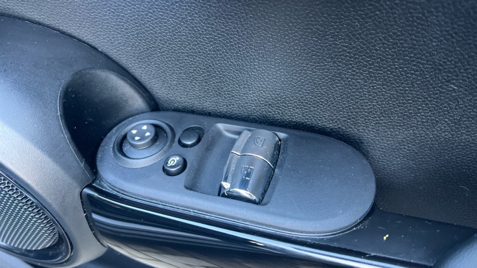 Used MINI Hatch 2024 for sale - 77075521: Photo 28