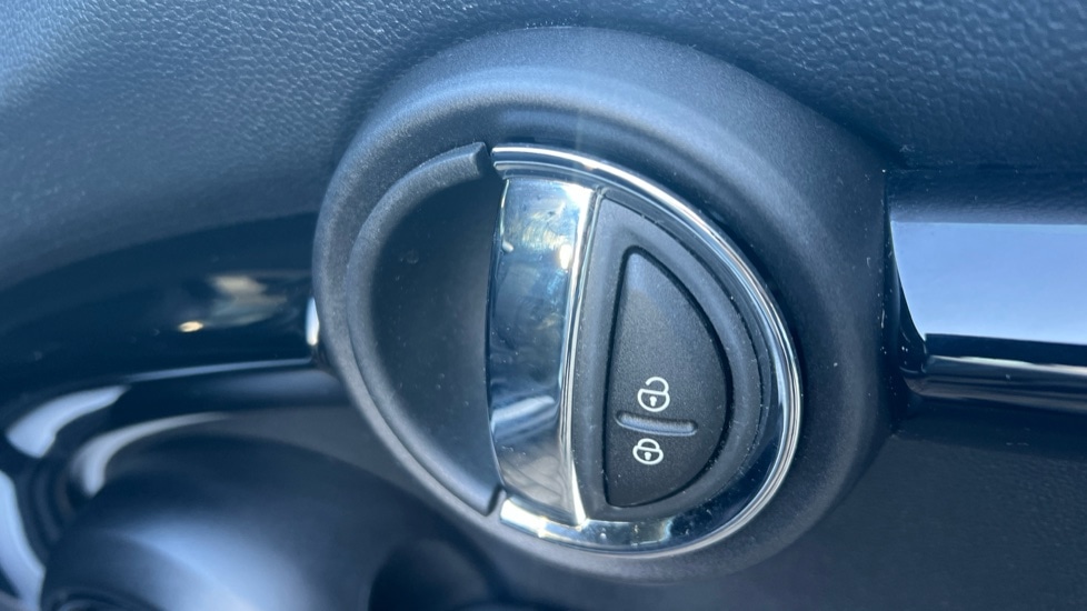 Used MINI Hatch 2024 for sale - 77075521: Photo 29