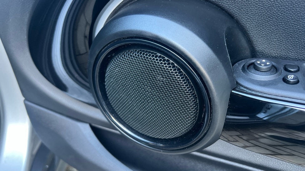 Used MINI Hatch 2024 for sale - 77075521: Photo 30