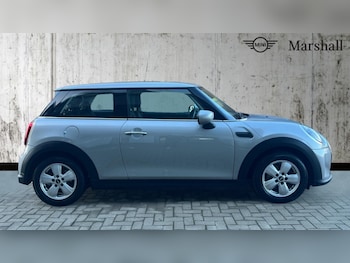 Used MINI Hatch 2024 for sale - 77075521: Photo