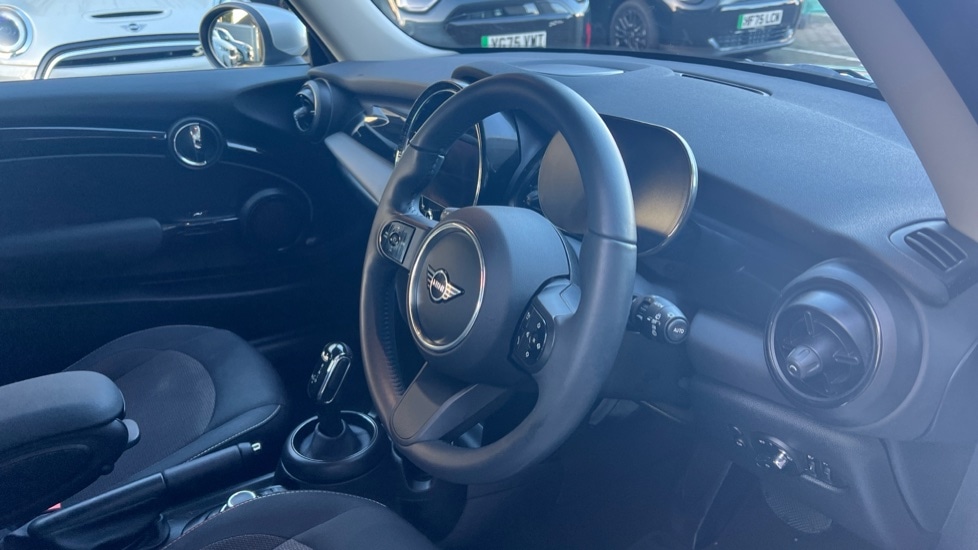 Used MINI Hatch 2024 for sale - 77075521: Photo 6