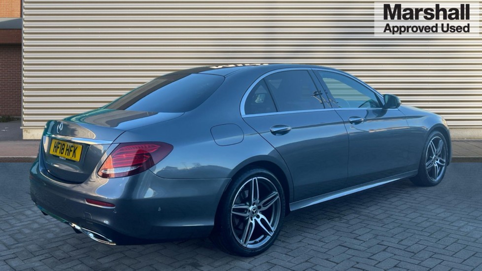 Used Mercedes-Benz E Class 2018 for sale - 76948522: Photo 3