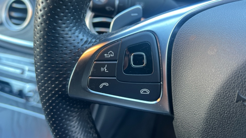 Used Mercedes-Benz E Class 2018 for sale - 76948522: Photo 32