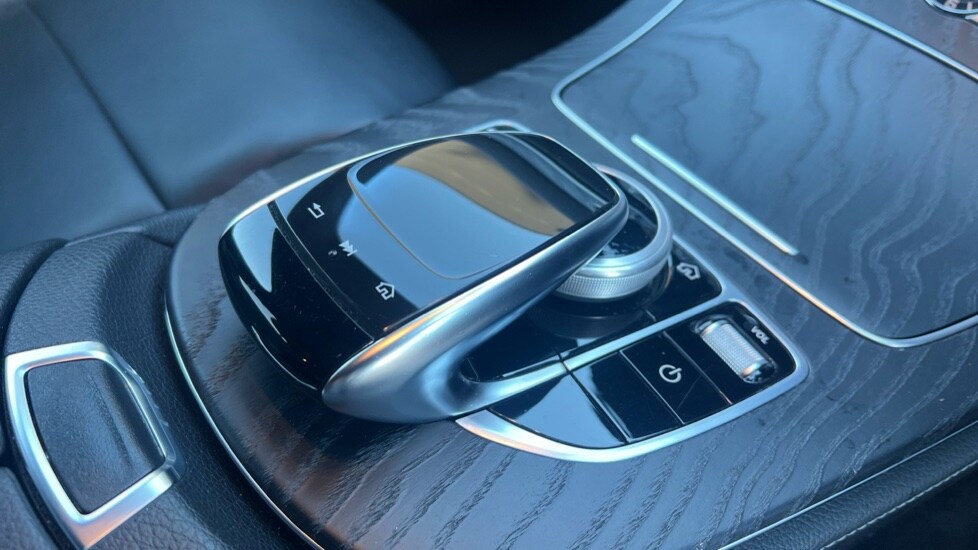 Used Mercedes-Benz E Class 2018 for sale - 76948522: Photo 33