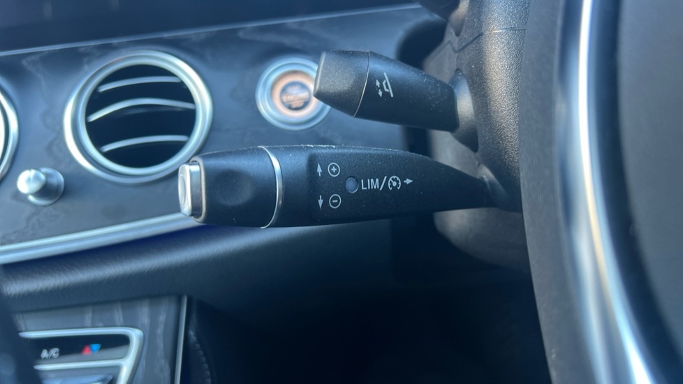 Used Mercedes-Benz E Class 2018 for sale - 76948522: Photo 39