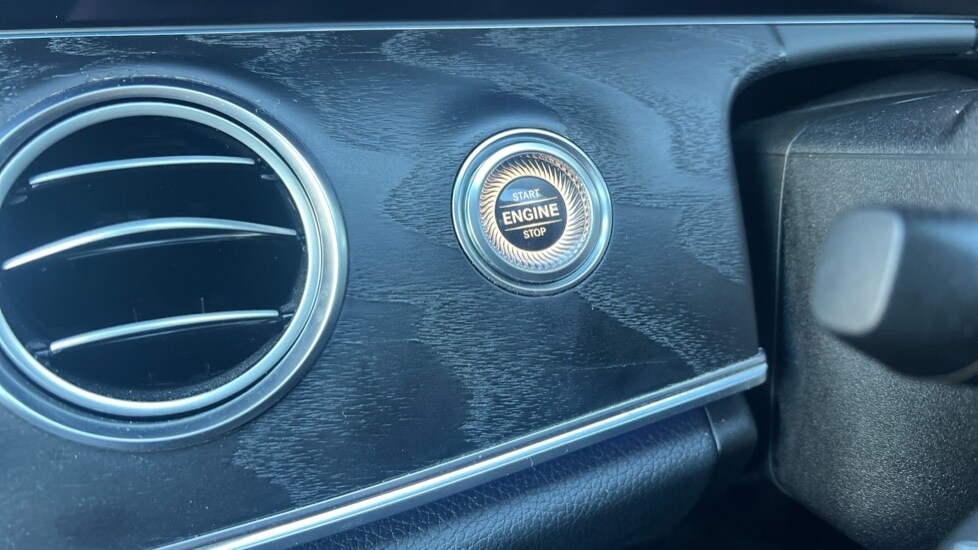 Used Mercedes-Benz E Class 2018 for sale - 76948522: Photo 40