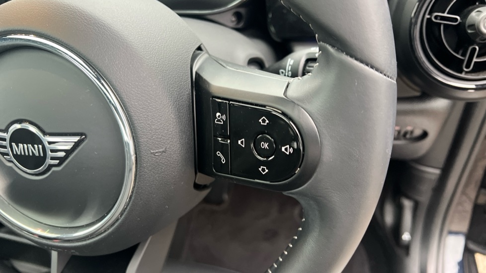 Used MINI Hatch 2022 for sale - 76458748: Photo 18