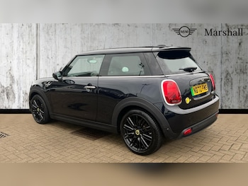 Used MINI Hatch 2022 for sale - 76458748: Photo