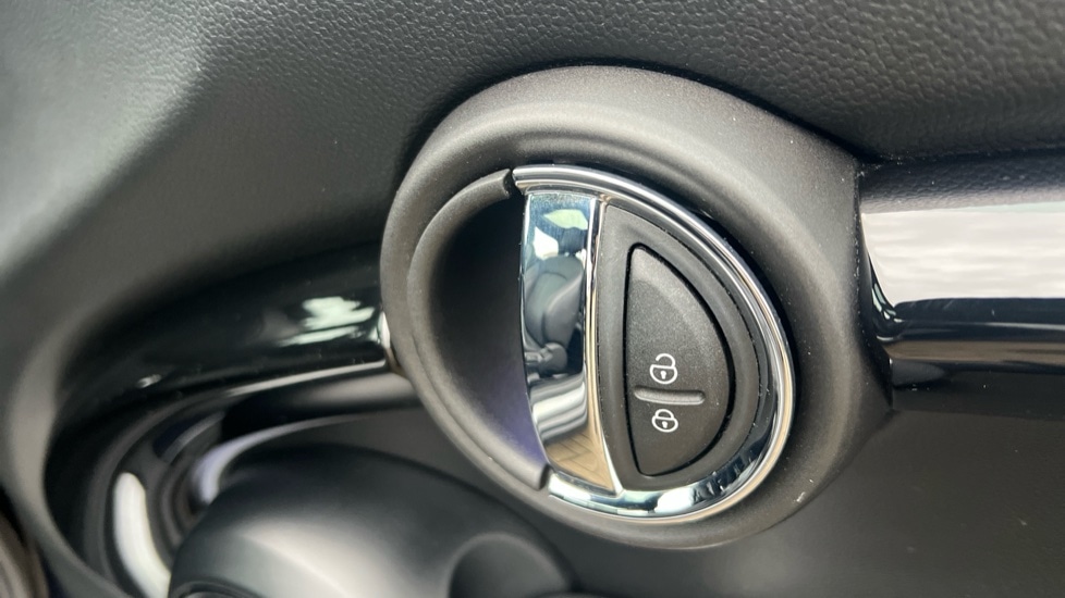 Used MINI Hatch 2022 for sale - 76458748: Photo 30