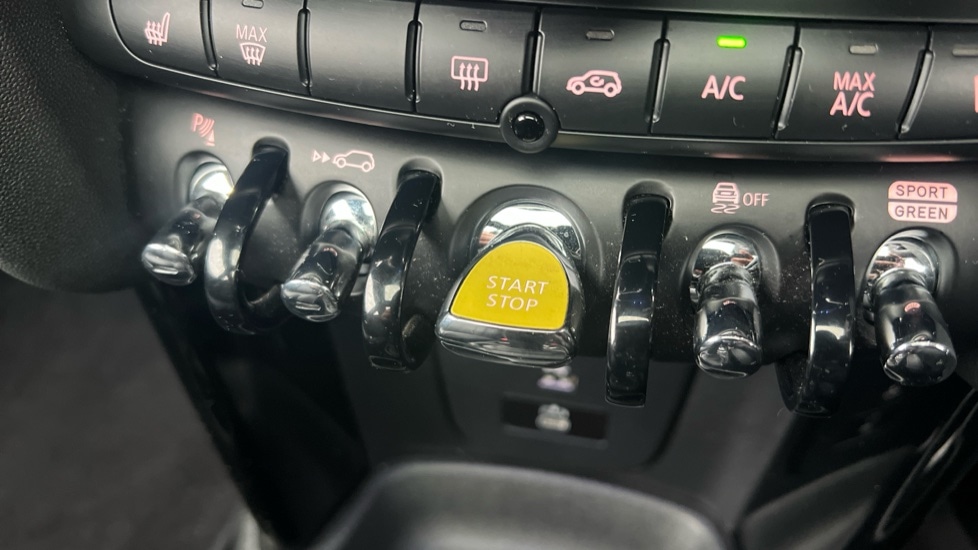 Used MINI Hatch 2022 for sale - 76458748: Photo 39