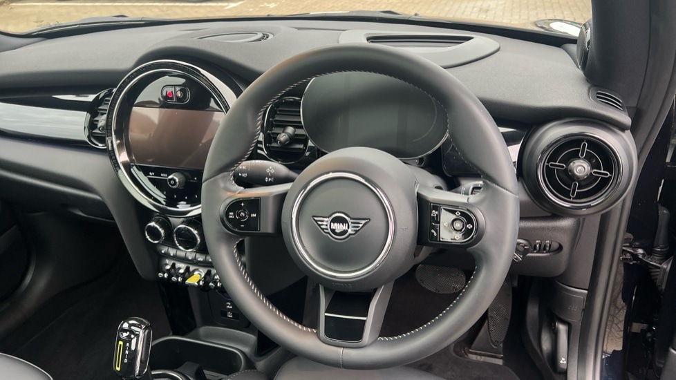 Used MINI Hatch 2022 for sale - 76458748: Photo 5