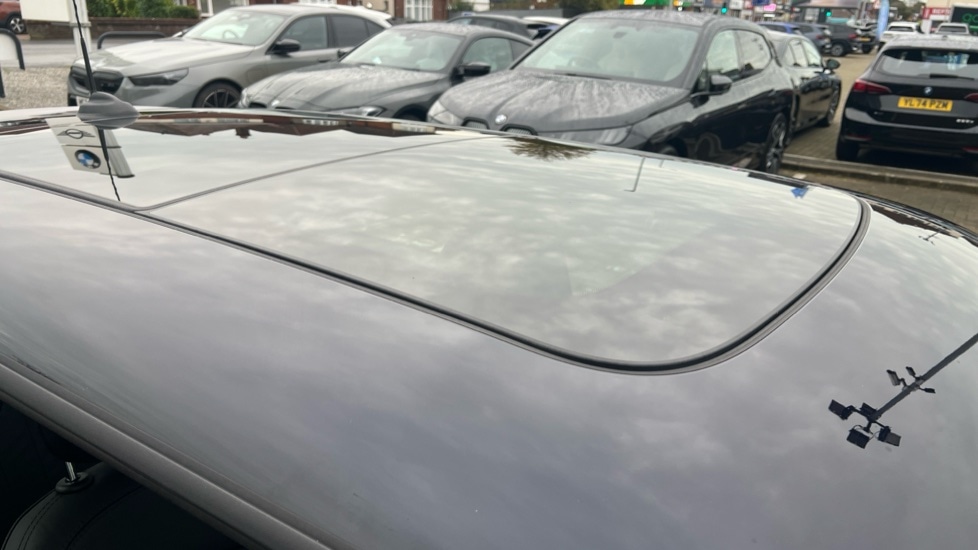 Used MINI Hatch 2022 for sale - 76458748: Photo 60